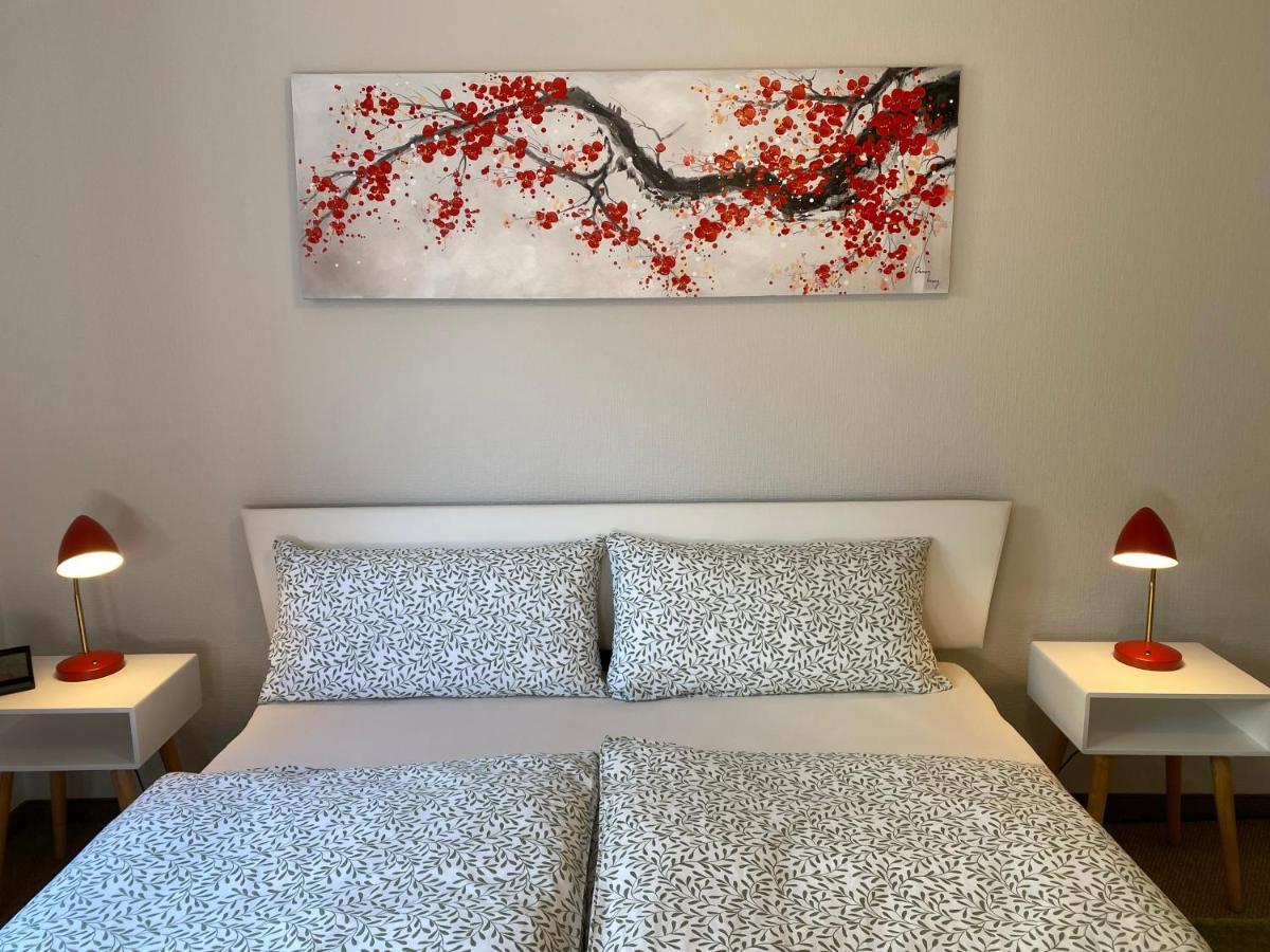 Appartement Am Weinberg 拉德博伊尔 外观 照片