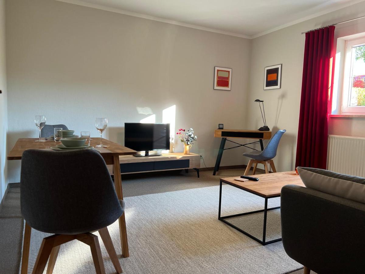 Appartement Am Weinberg 拉德博伊尔 外观 照片